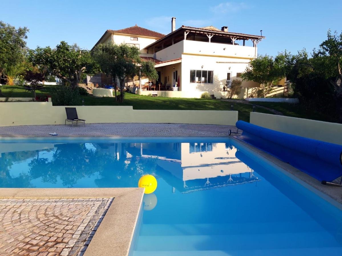 Апартаменти A Casa Amarela Pinheiro de Coja Екстер'єр фото