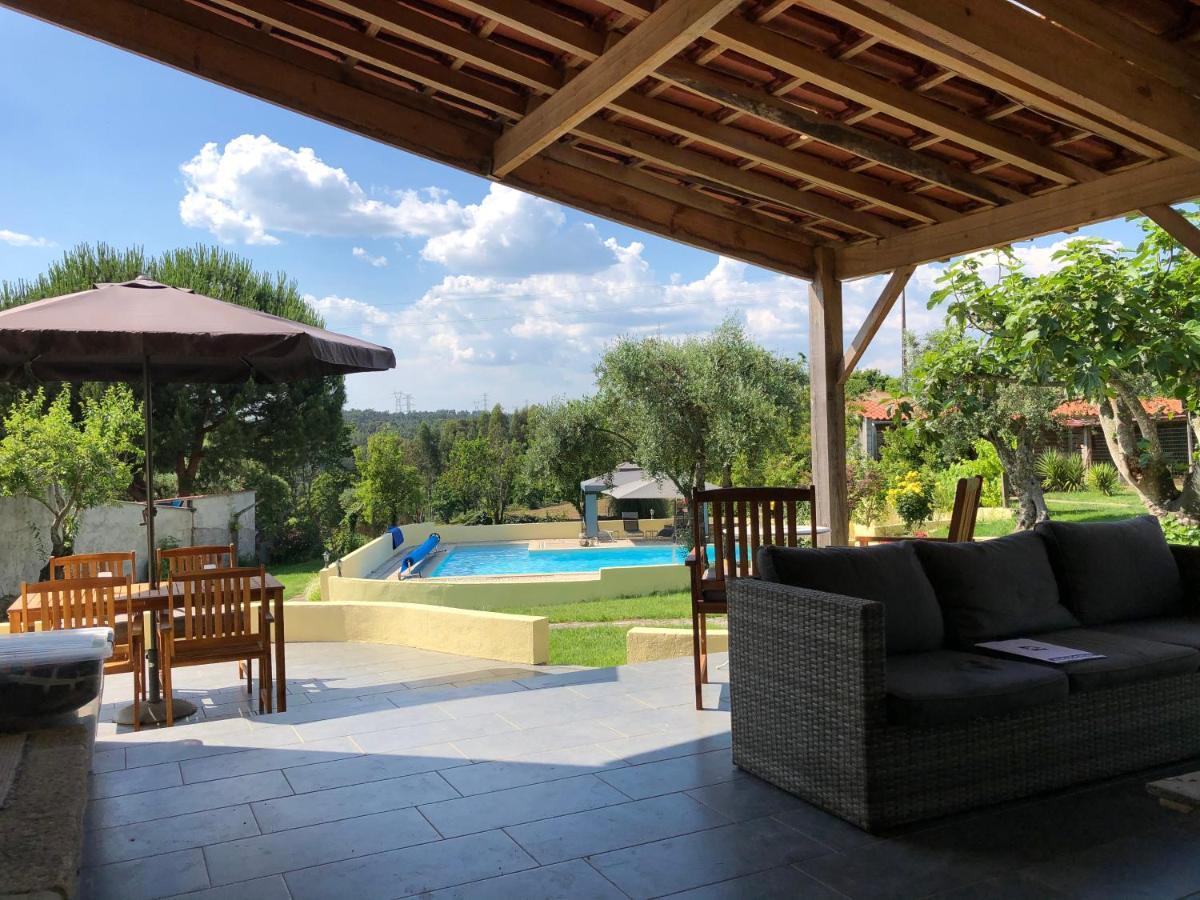 Апартаменти A Casa Amarela Pinheiro de Coja Екстер'єр фото